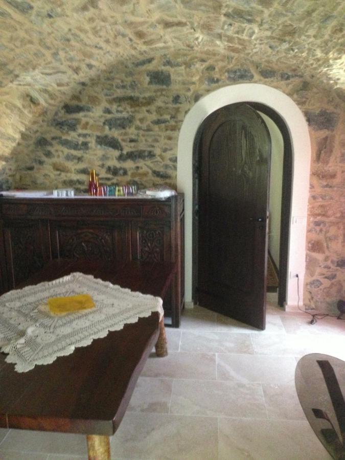Agriturismo Osteria Du Barba Pe' - Casa Cassini Bordighera Kültér fotó