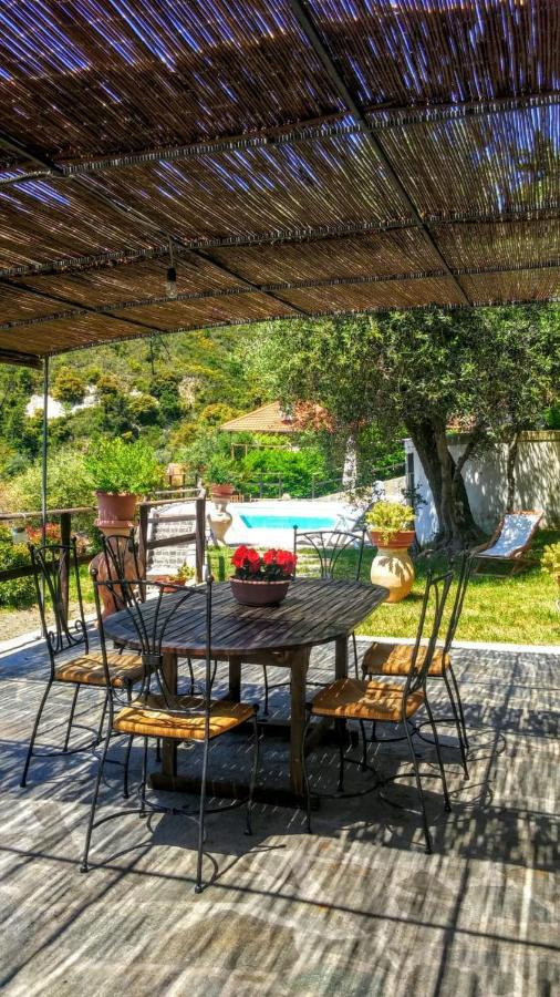Agriturismo Osteria Du Barba Pe' - Casa Cassini Bordighera Kültér fotó
